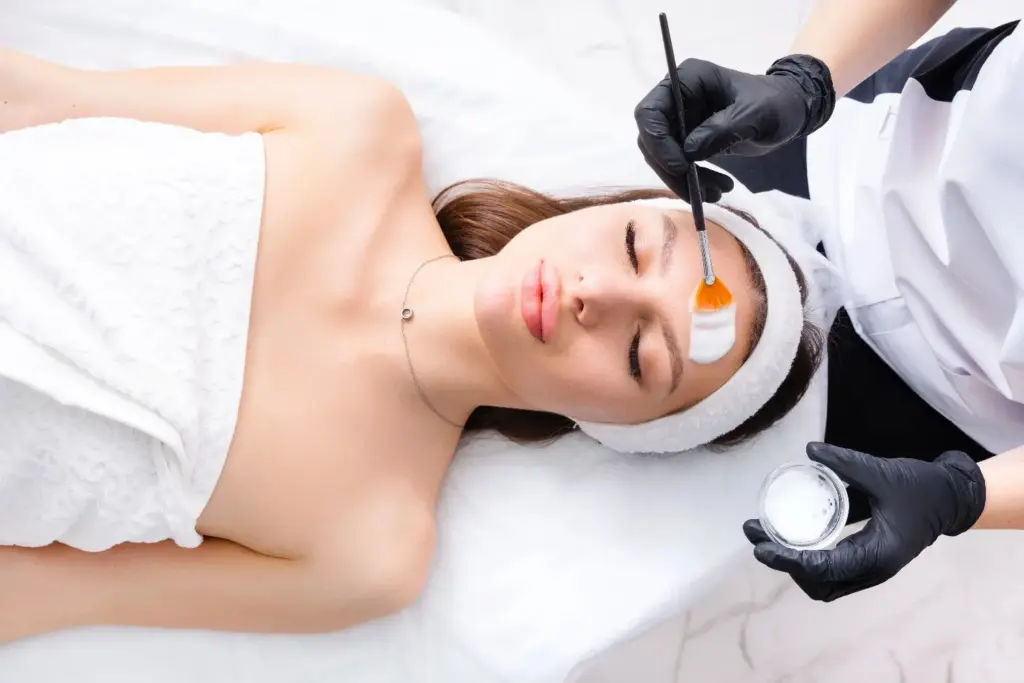 What to Expect at Every Stage of Chemical Peels